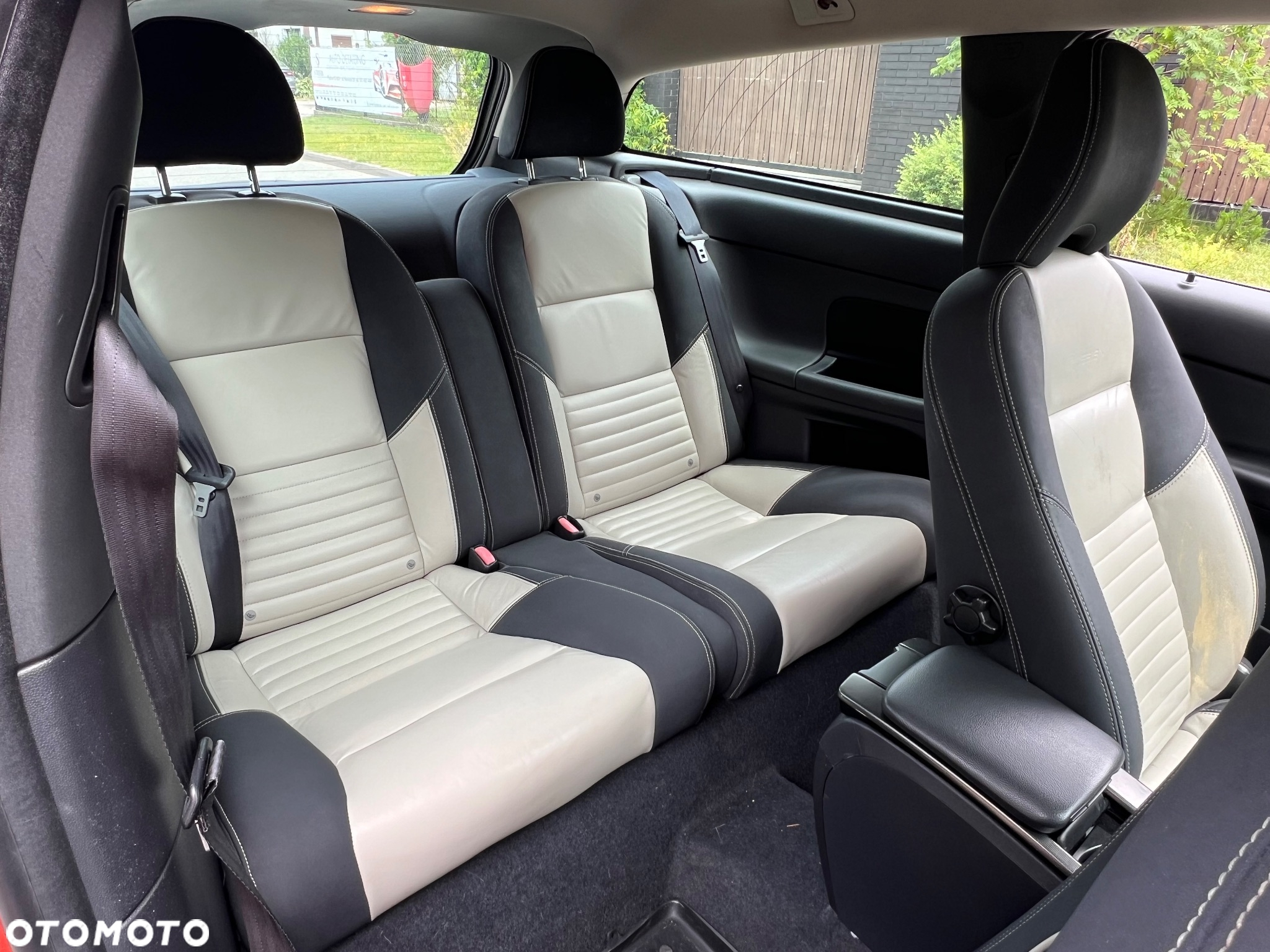 Volvo C30 D3 R-Design - 15