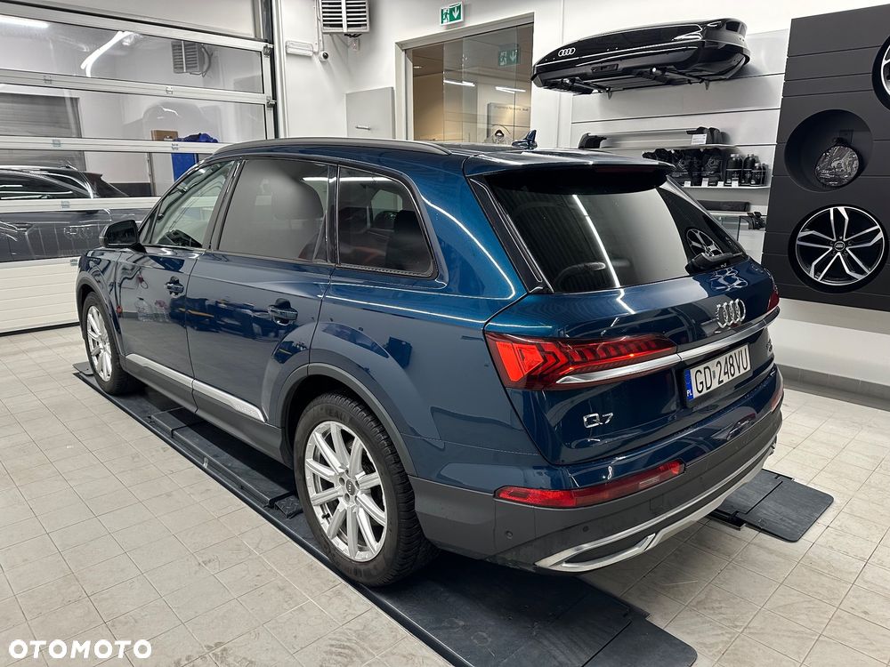 Audi Q7 - 4