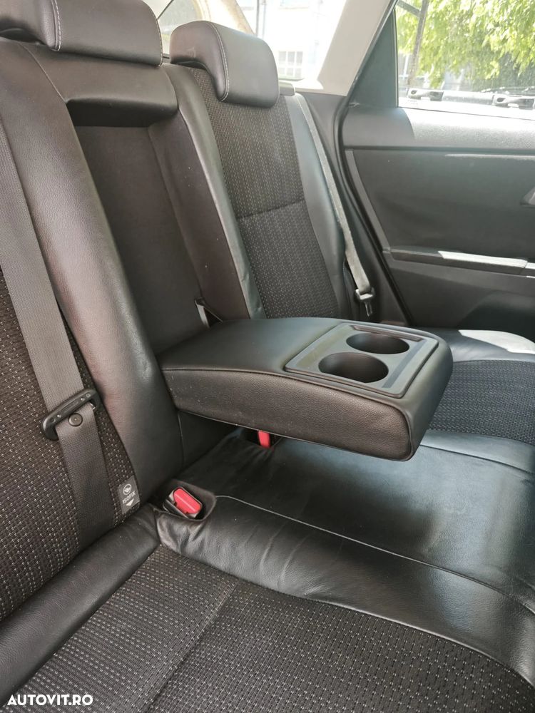 Toyota Auris - 19