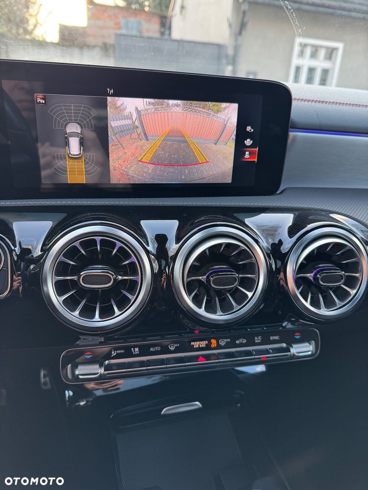 Mercedes-Benz CLA 200 d 8G-DCT AMG Line - 27