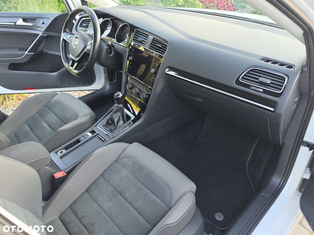 Volkswagen Golf 1.5 TSI ACT (BlueMotion Technology) Highline - 15