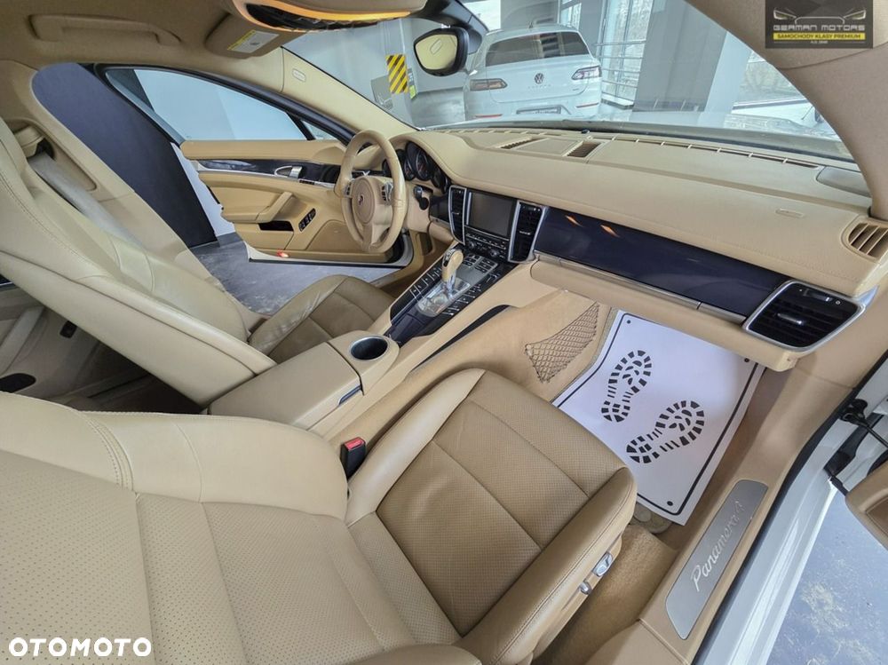 Porsche Panamera 4 PDK Edition - 31