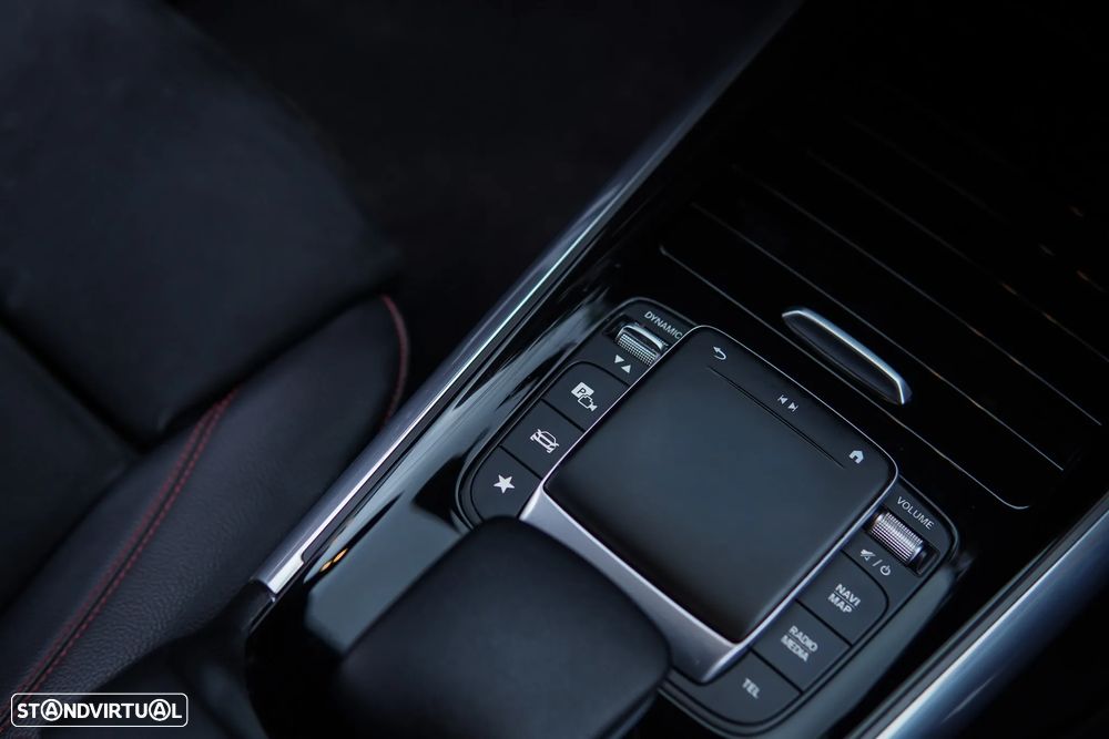 Mercedes-Benz GLA 200 d 8G-DCT AMG Line - 41