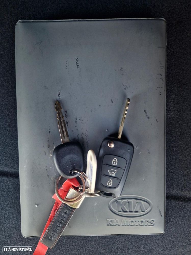 Kia Soul 1.6 CRDi TX - 26