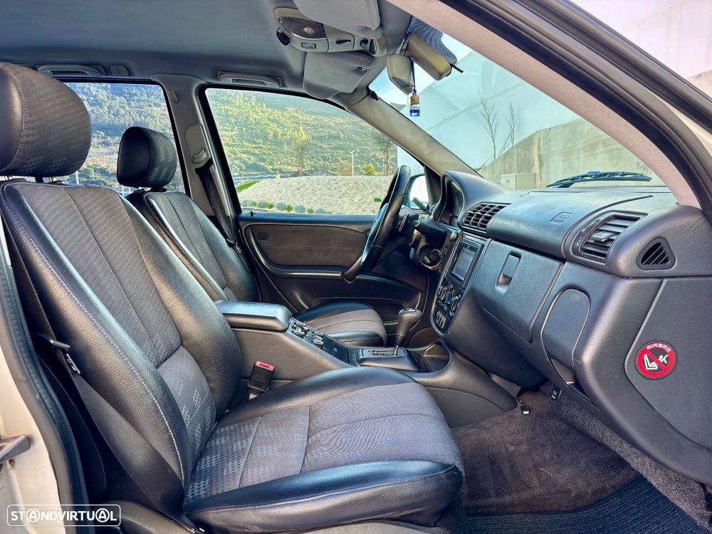 Mercedes-Benz ML 270 - 26