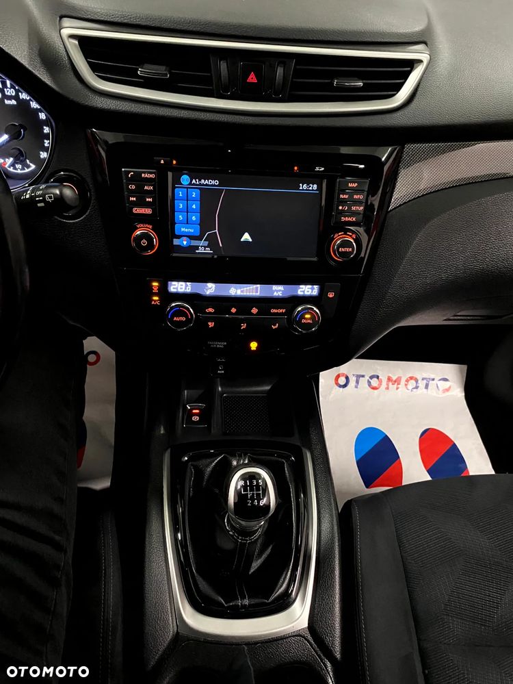 Nissan X-Trail 1.6 DIG-T Tekna - 22