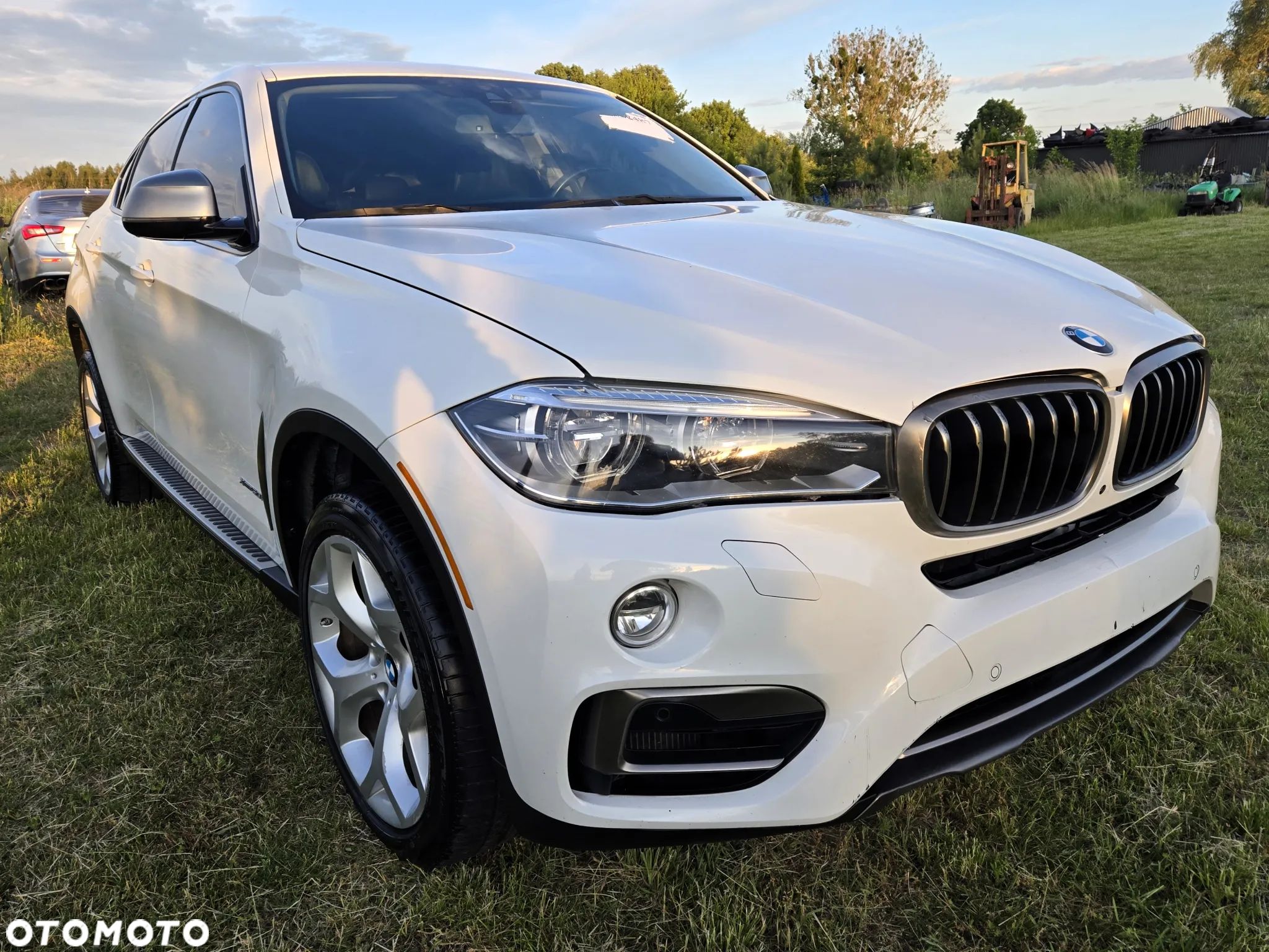 BMW X6 xDrive50i - 1