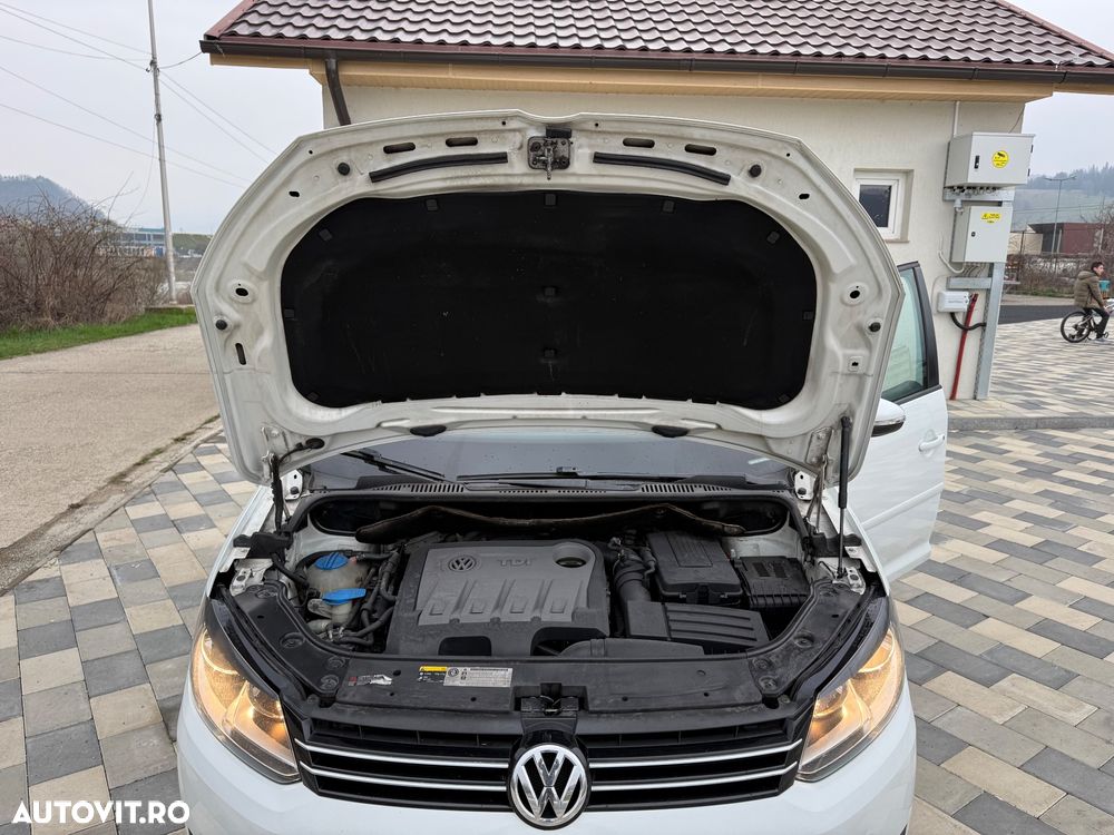 Volkswagen Touran 2.0 TDI DPF DSG Comfortline - 29