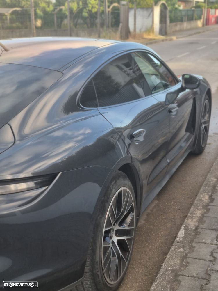 Porsche Taycan Standard - 5