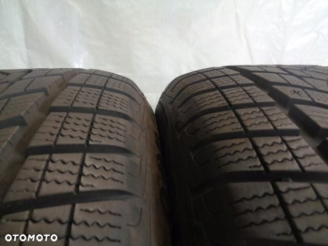GOODYEAR ULTRAGRIP PERFORMANCE  SUV 235/55R19 105V - 4