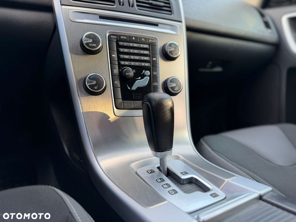 Volvo XC 60 - 29