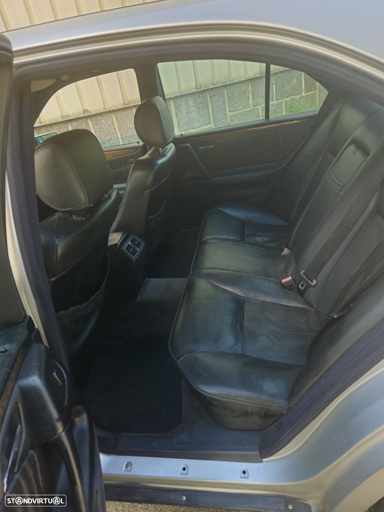 Mercedes-Benz C 220 CDI Classic - 4
