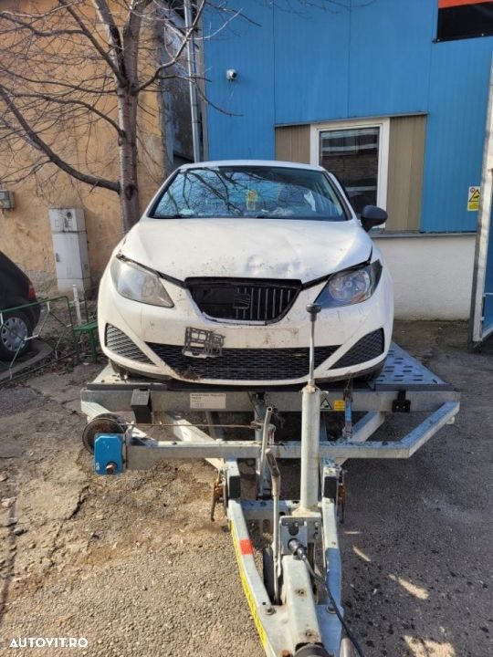 dezmembrez seat ibiza ,2010 - 2