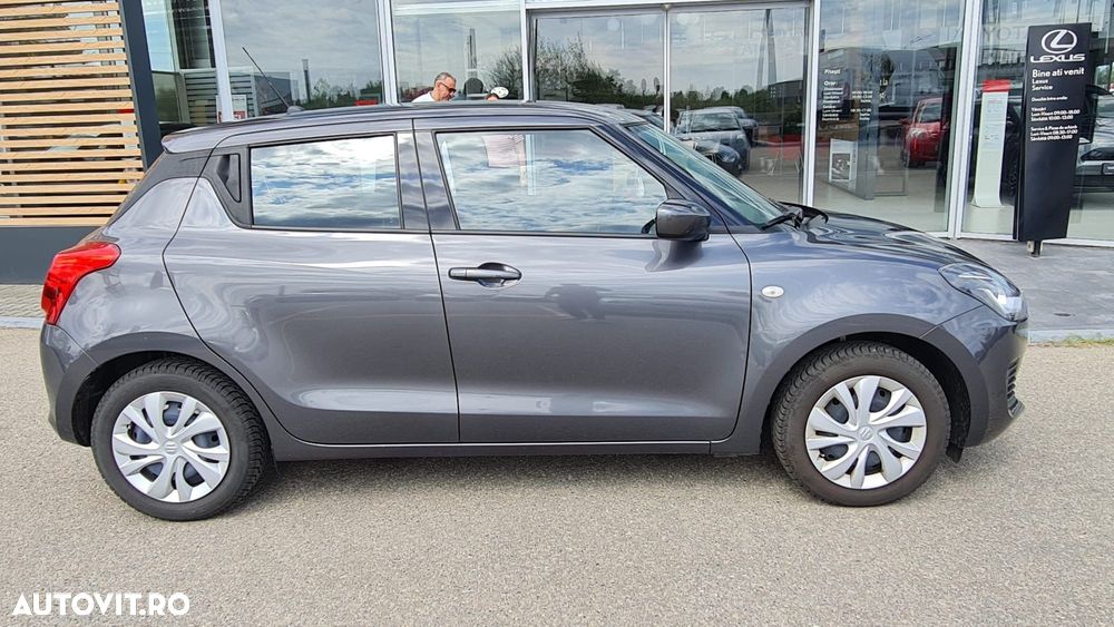 Suzuki Swift M-Hybrid 1.2 Cool - 5
