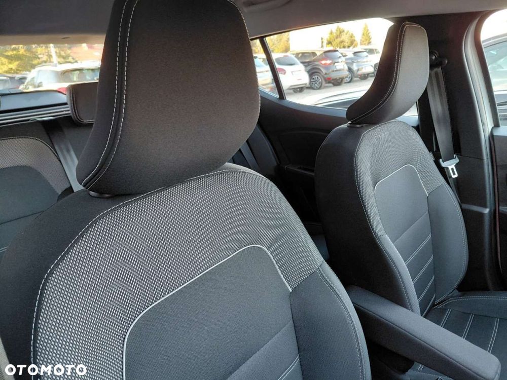 Dacia Sandero - 16