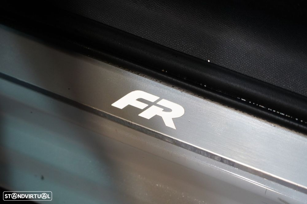 SEAT Leon ST 2.0 TDI FR - 42