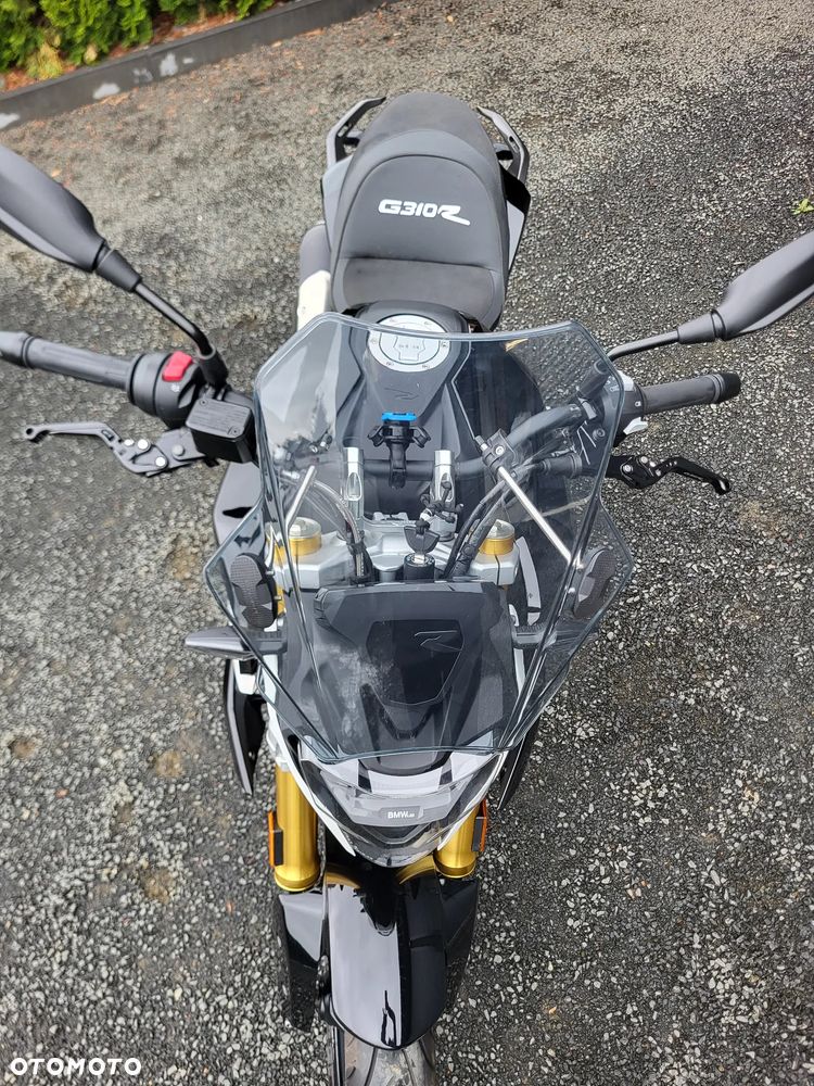 BMW G - 12