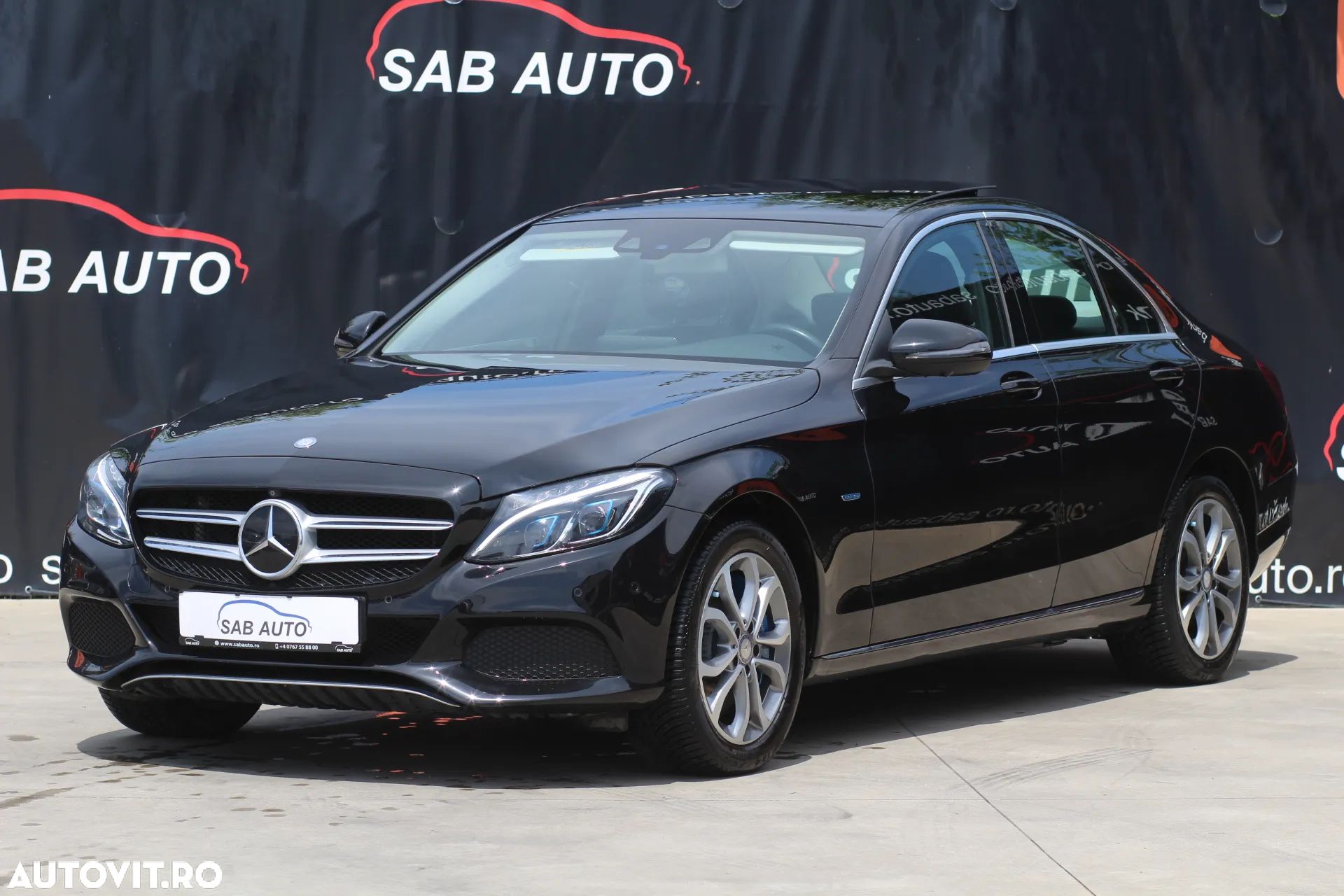 Mercedes-Benz C 350 e Aut. - 1
