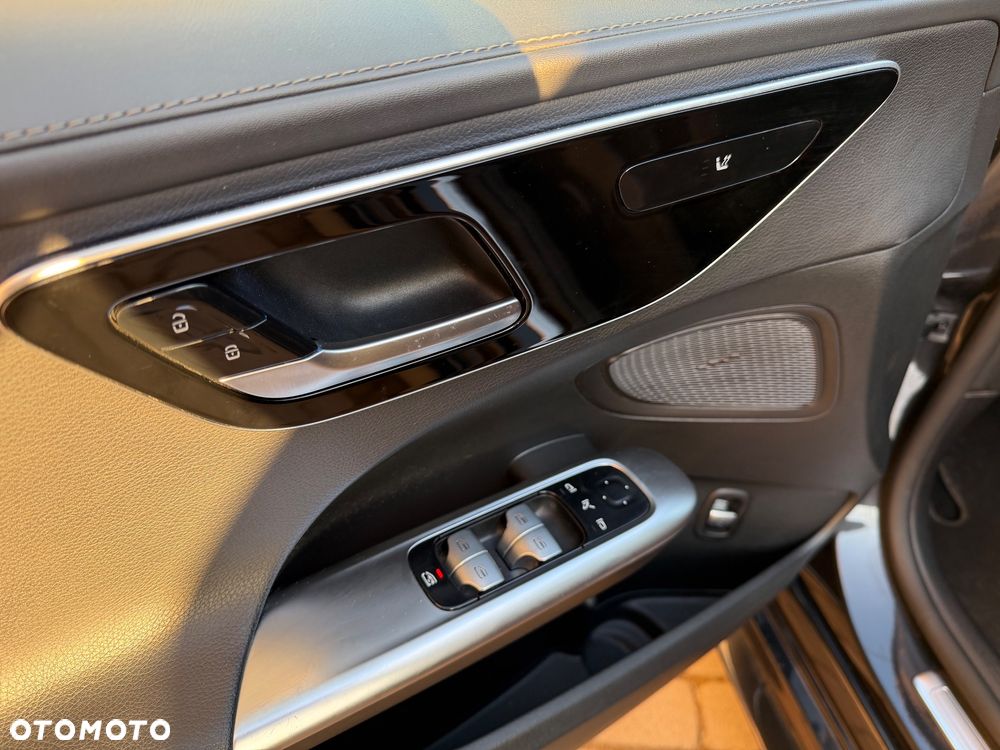 Mercedes-Benz Klasa C 220 d 9G-TRONIC AMG Line - 22