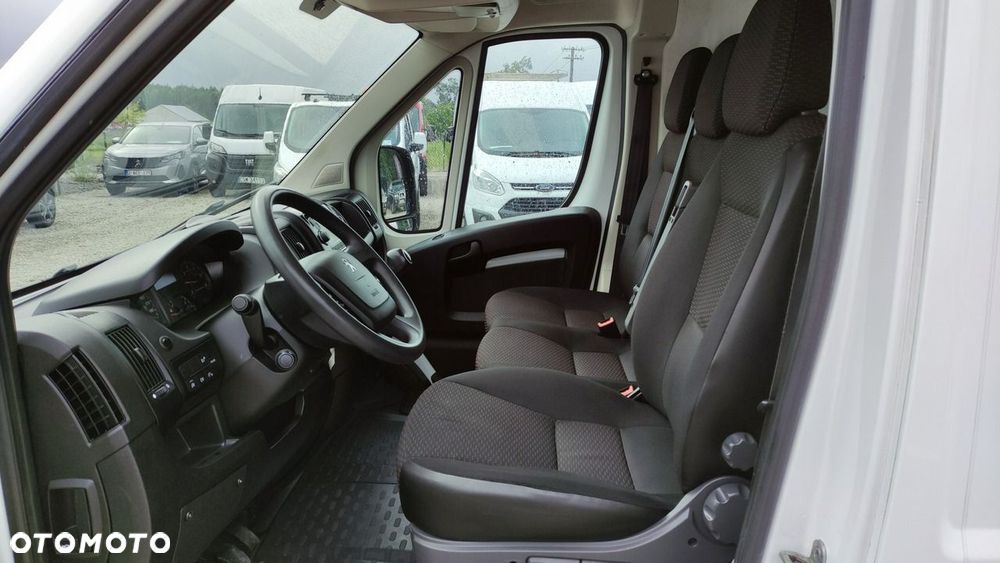 Peugeot Boxer - 24