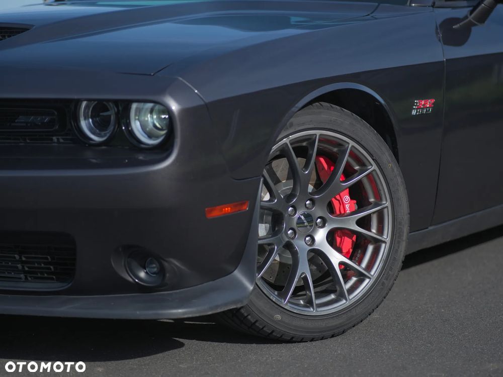 Dodge Challenger ver-automatik-srt-392 - 9