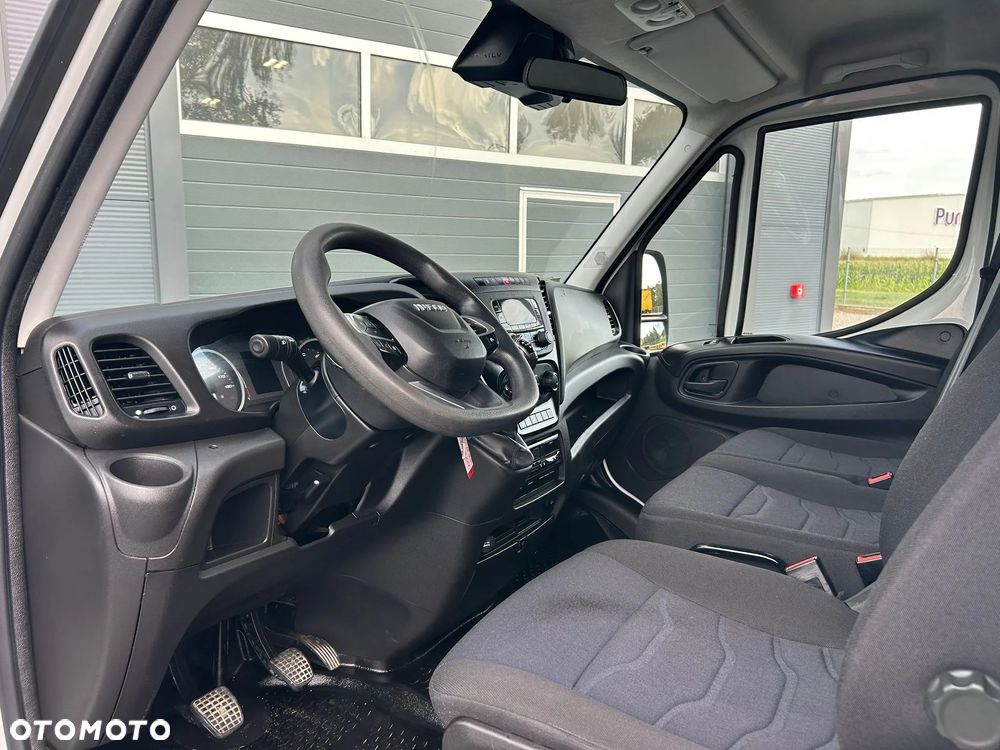 Iveco Daily 50C16 35C16 3.0 HPI Kontener 10 palet + winda 750kg + drzwi boczne **KLIMA**Serwis**Sprowadzony**2021R** - 12