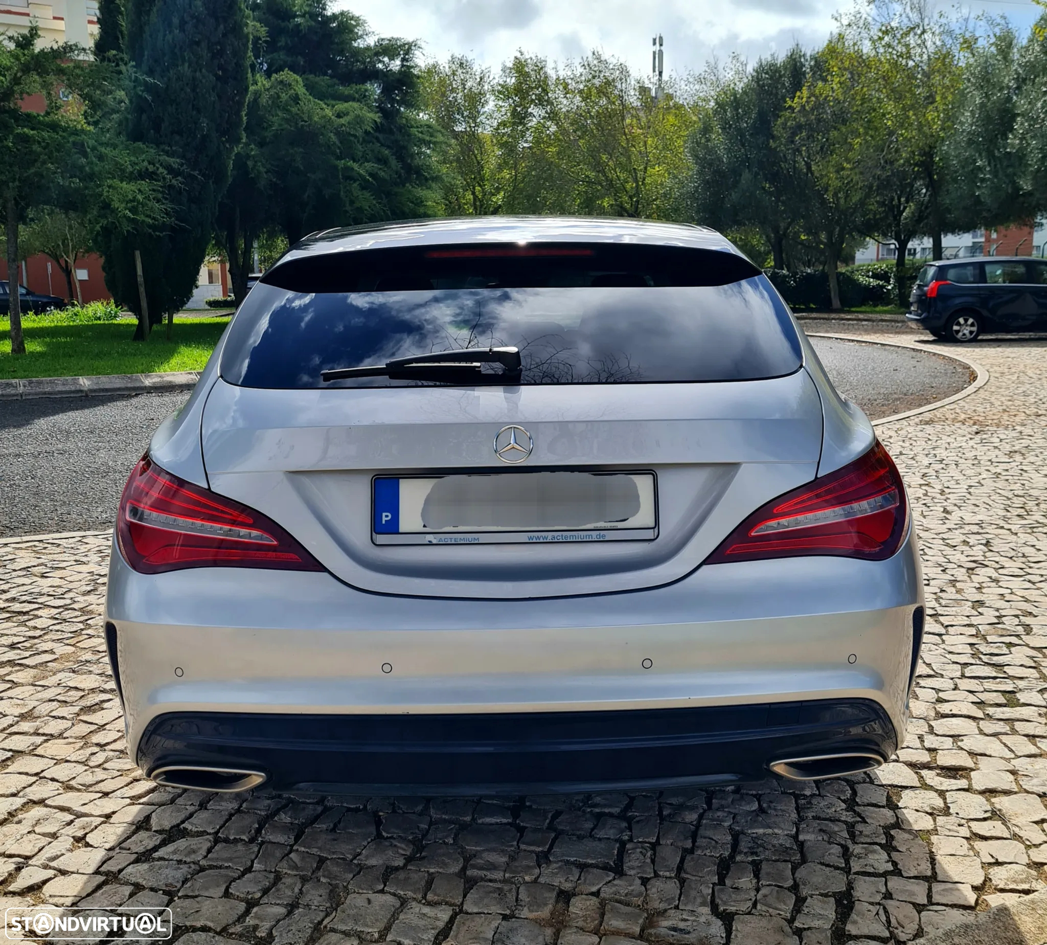 Mercedes-Benz CLA 220 d Shooting Brake AMG Line Aut. - 8