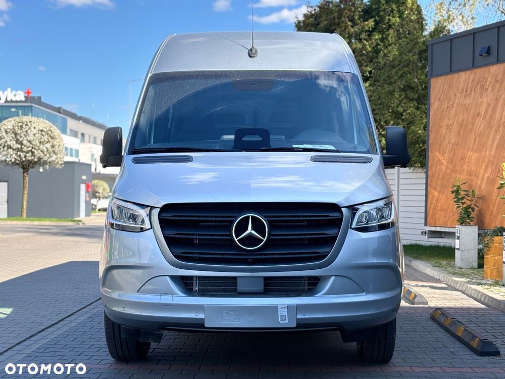 Mercedes-Benz Sprinter Furgon 319 CDI - 3