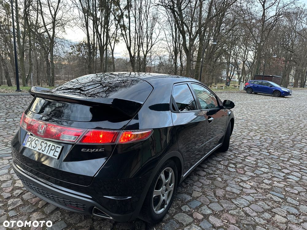 Honda Civic 1.8 Comfort - 4