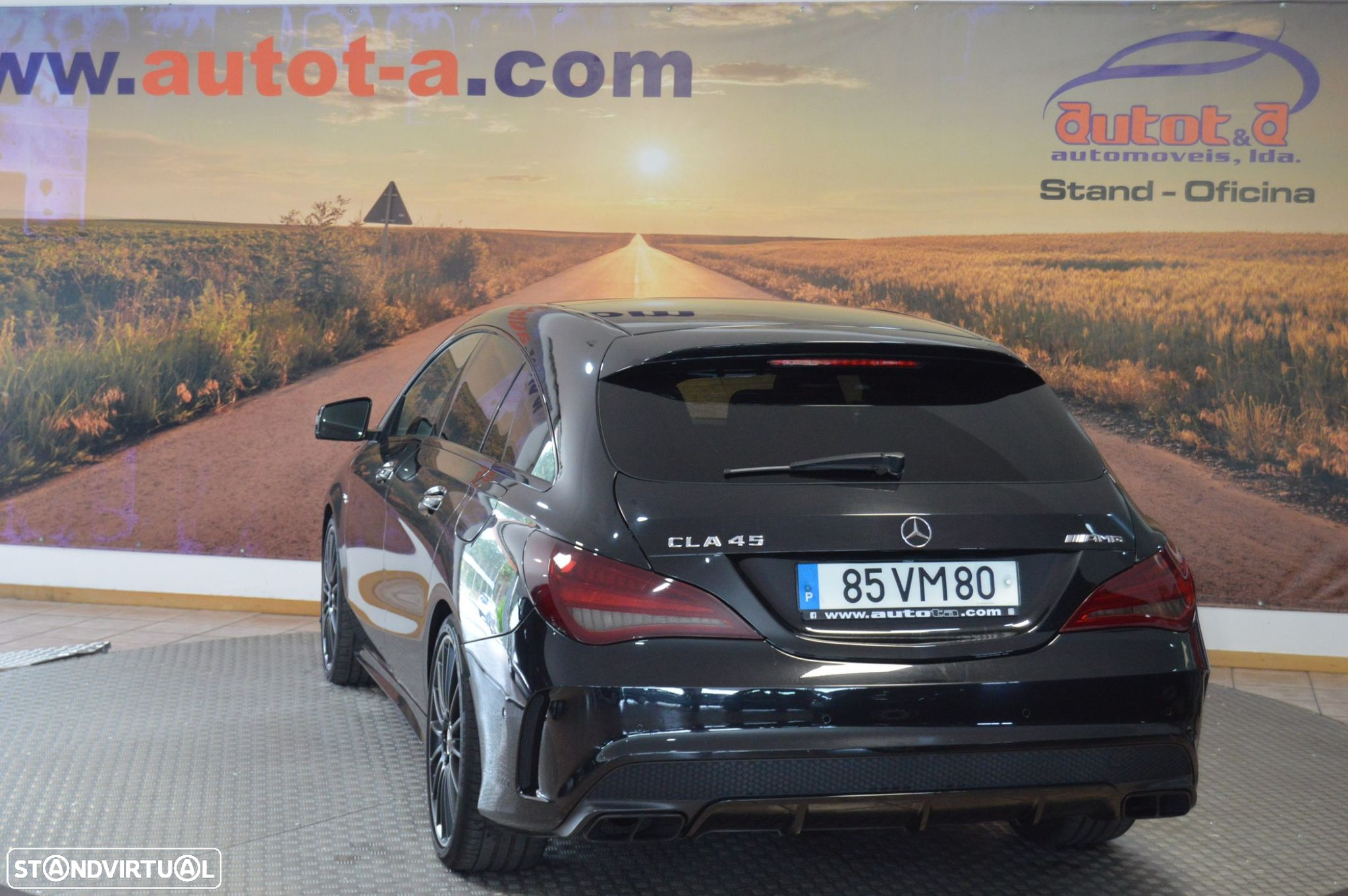 Mercedes-Benz CLA 45 AMG Shooting Brake 4-Matic - 4