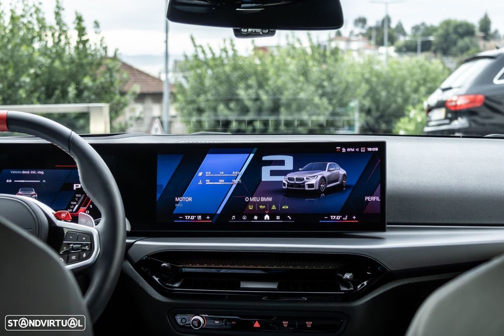 BMW M2 Auto - 42