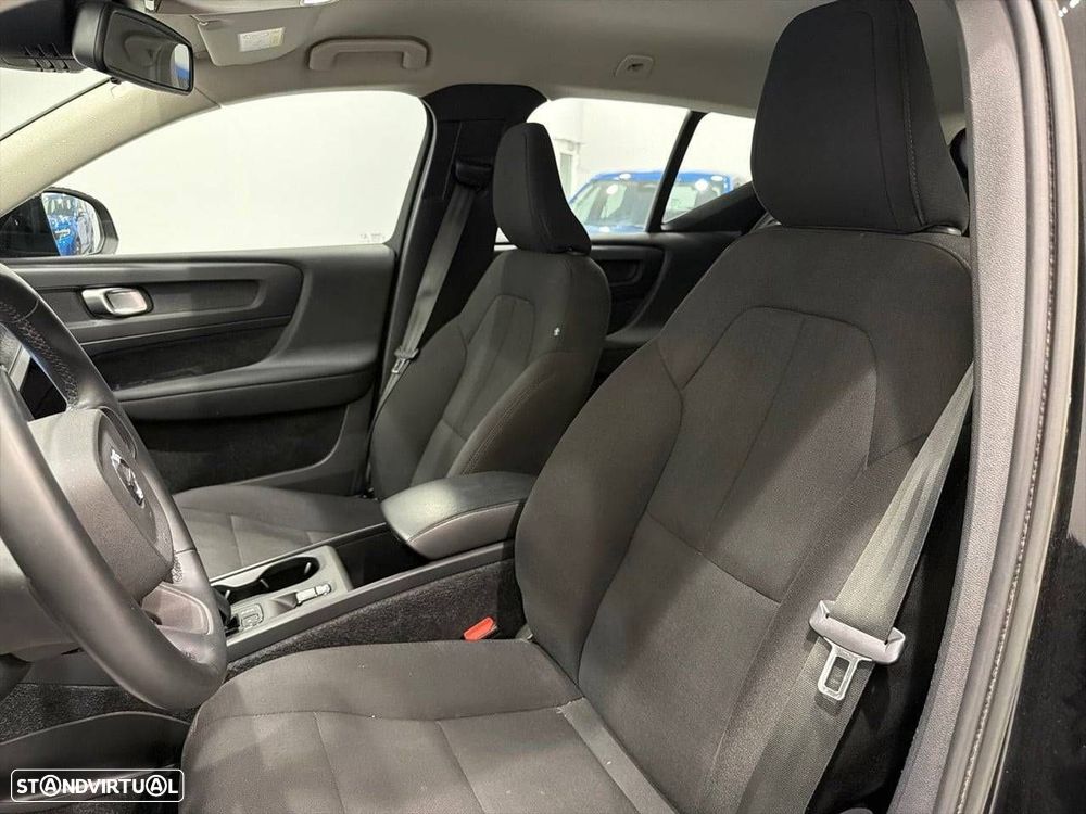 Volvo XC 40 1.5 T2 Essential Auto - 9