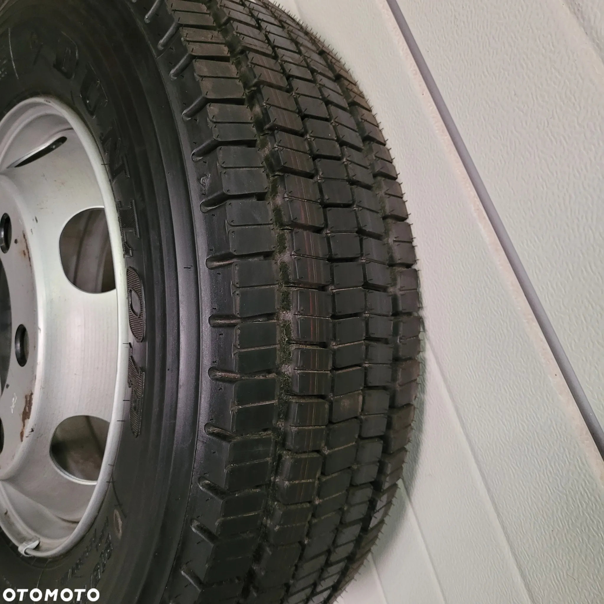 KOŁO ZAPAS DUNLOP SP444 215/75R17.5 - 2