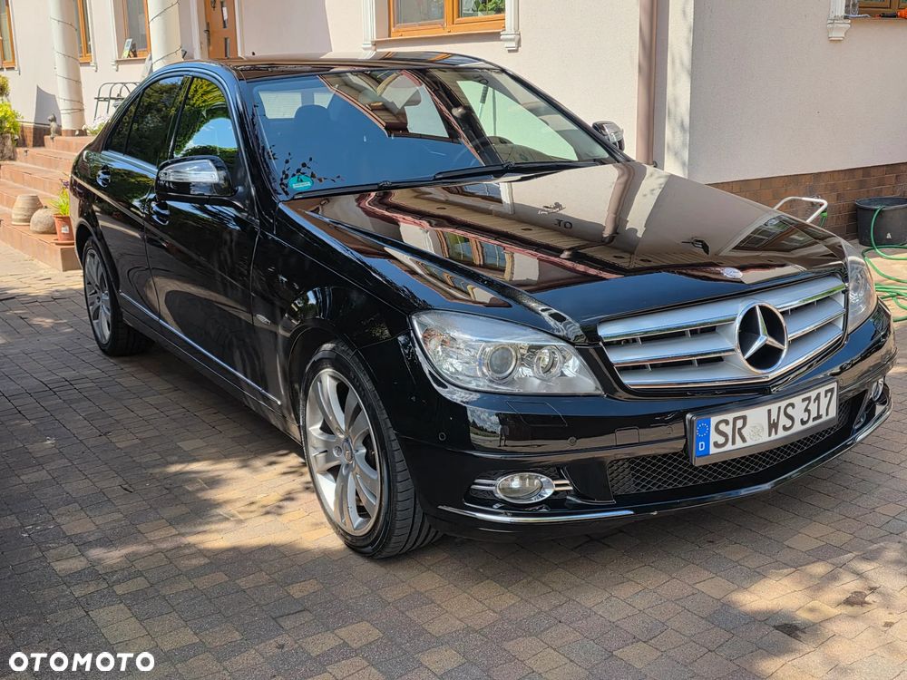 Mercedes-Benz Klasa C 320 CDI 7G-TRONIC Avantgarde - 13