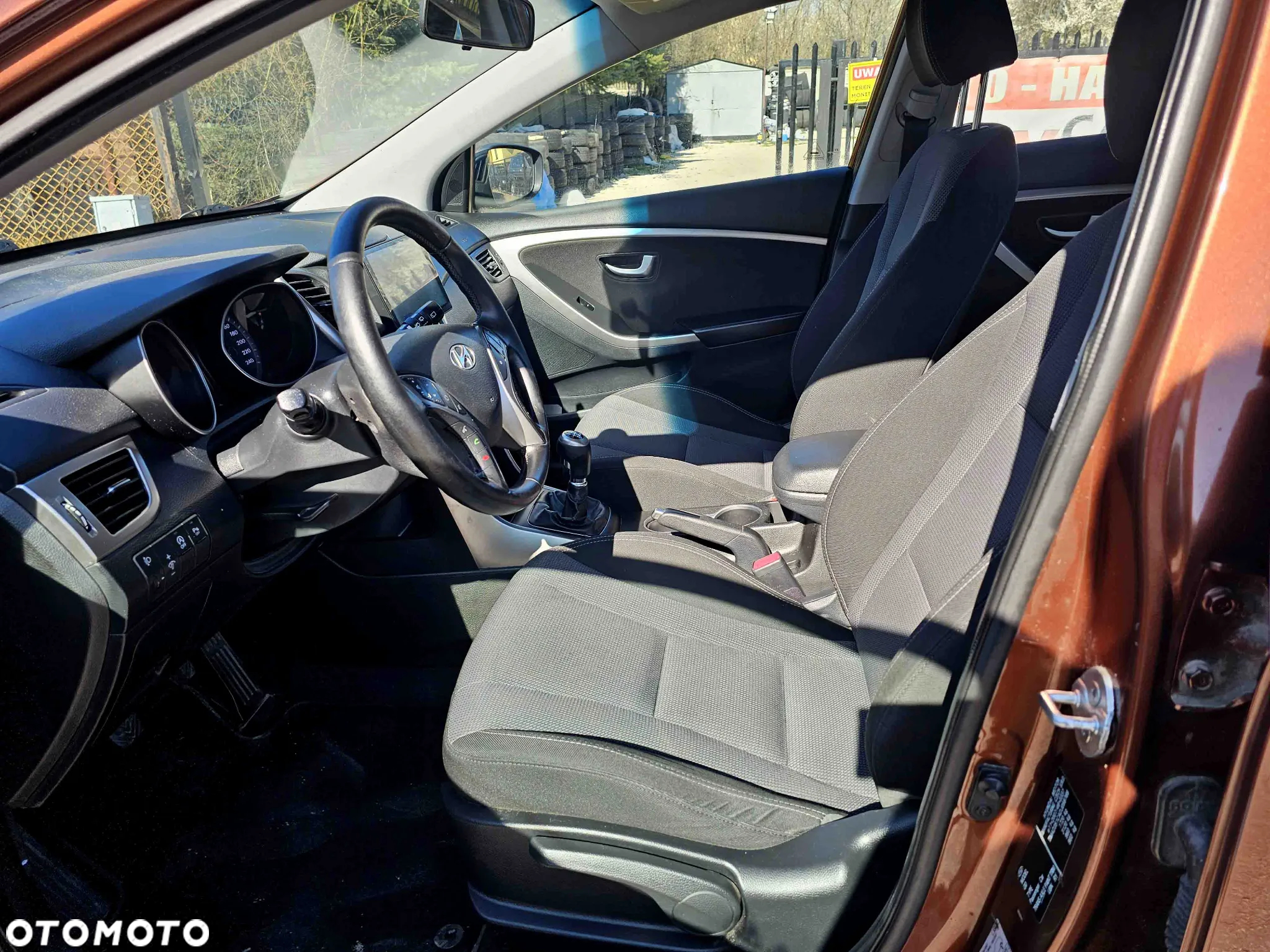 Hyundai i30 1.6 GDI BlueDrive Go - 12