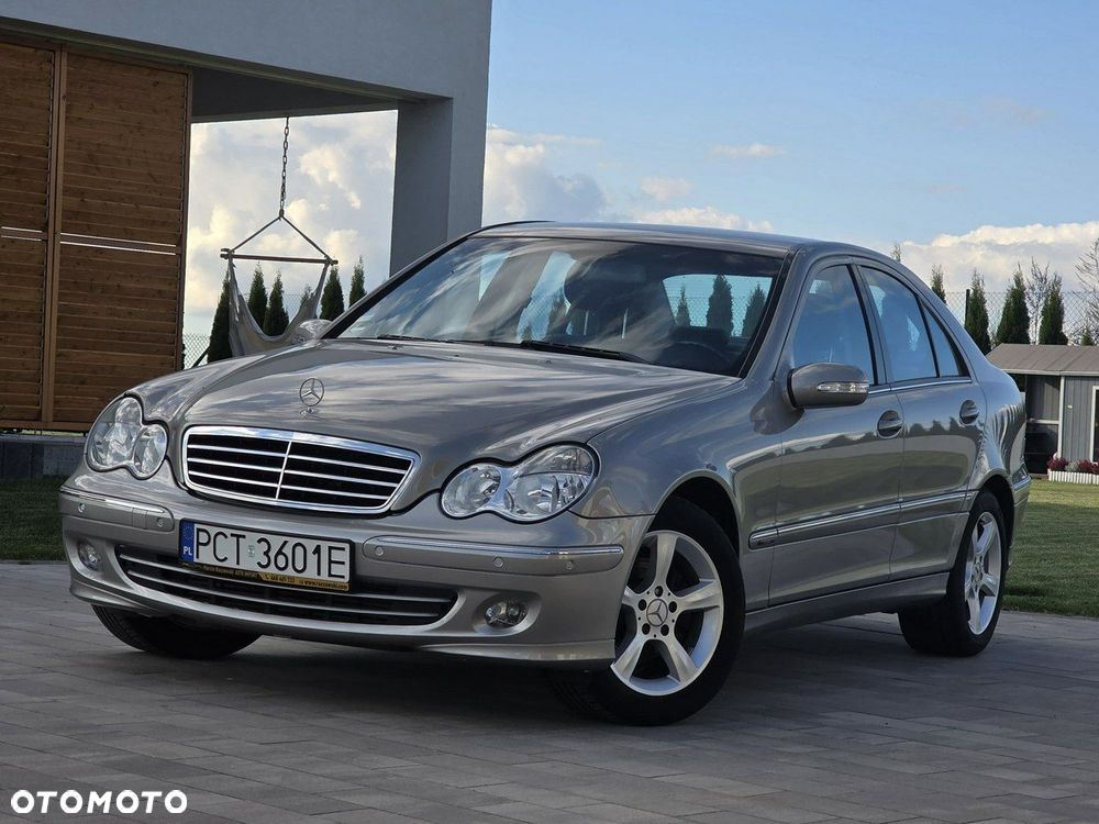 Mercedes-Benz Klasa C - 24