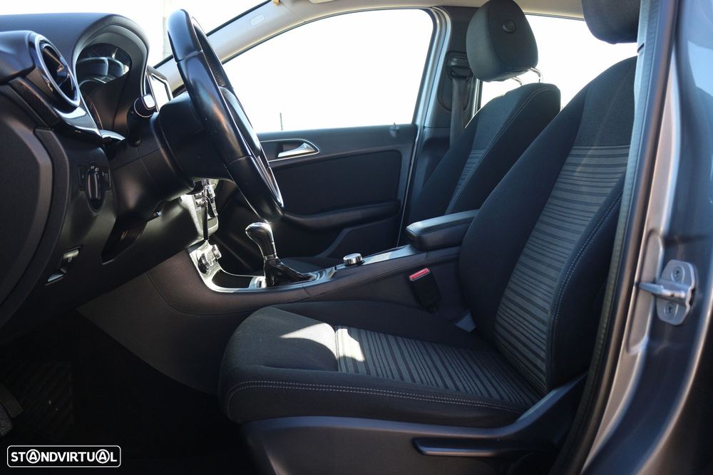 Mercedes-Benz B 180 CDi BlueEfficiency - 27