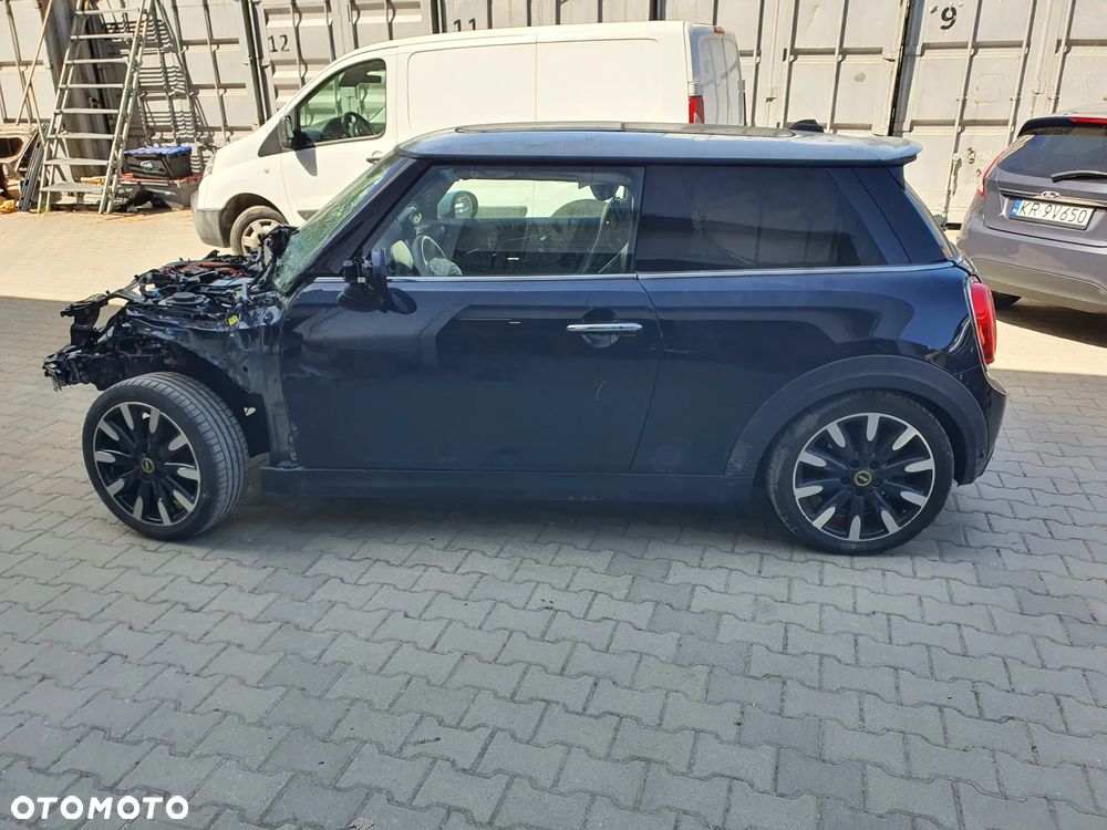MINI Inny - 4