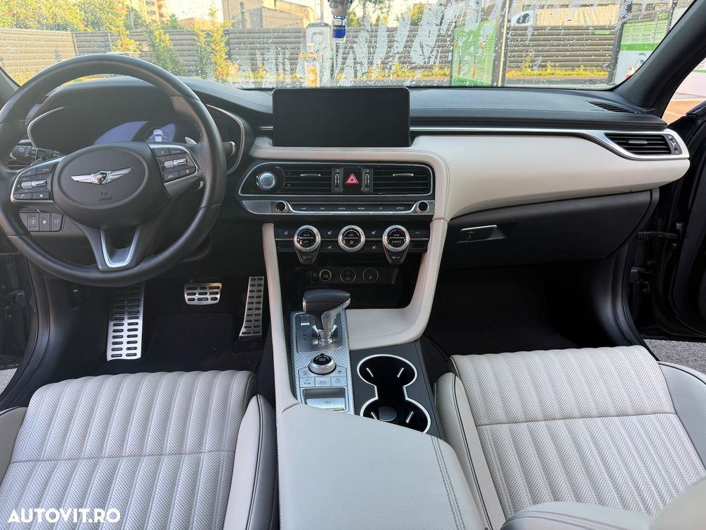 Genesis G70 - 22