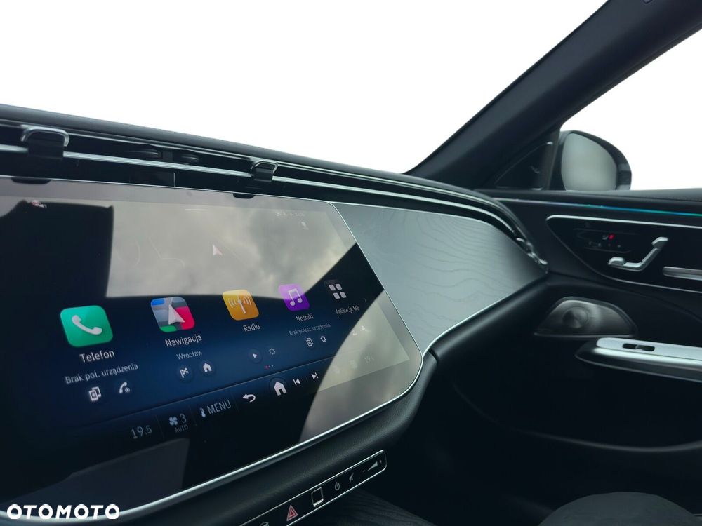 Mercedes-Benz Klasa E 220 d mHEV 4-Matic AMG 9G-Tronic - 14