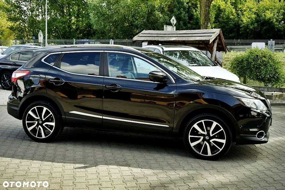 Nissan Qashqai - 12
