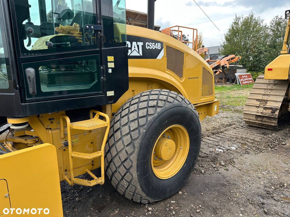 Caterpillar CS64B Cat JCB Hamm bomag - 6
