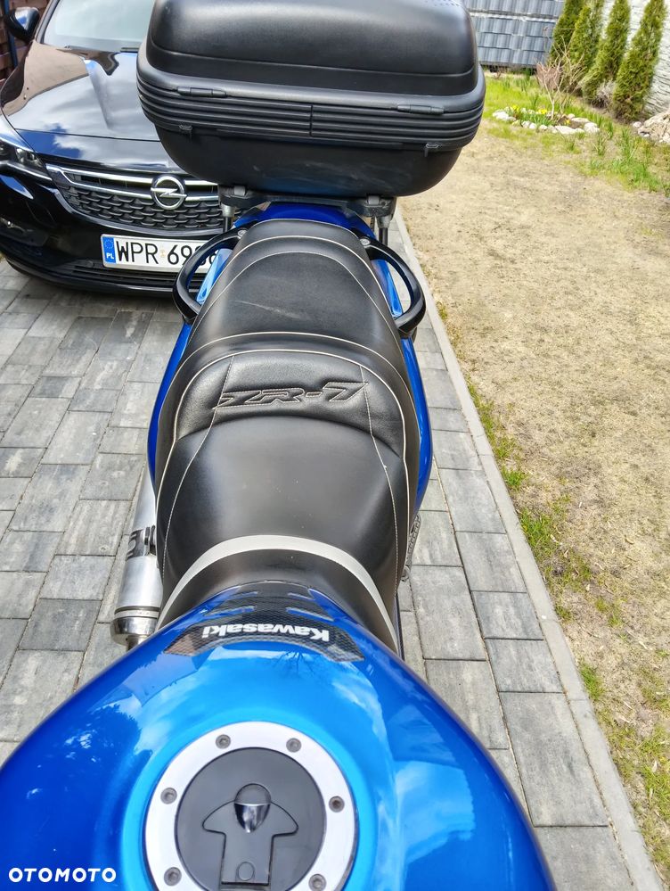 Kawasaki ZR - 7