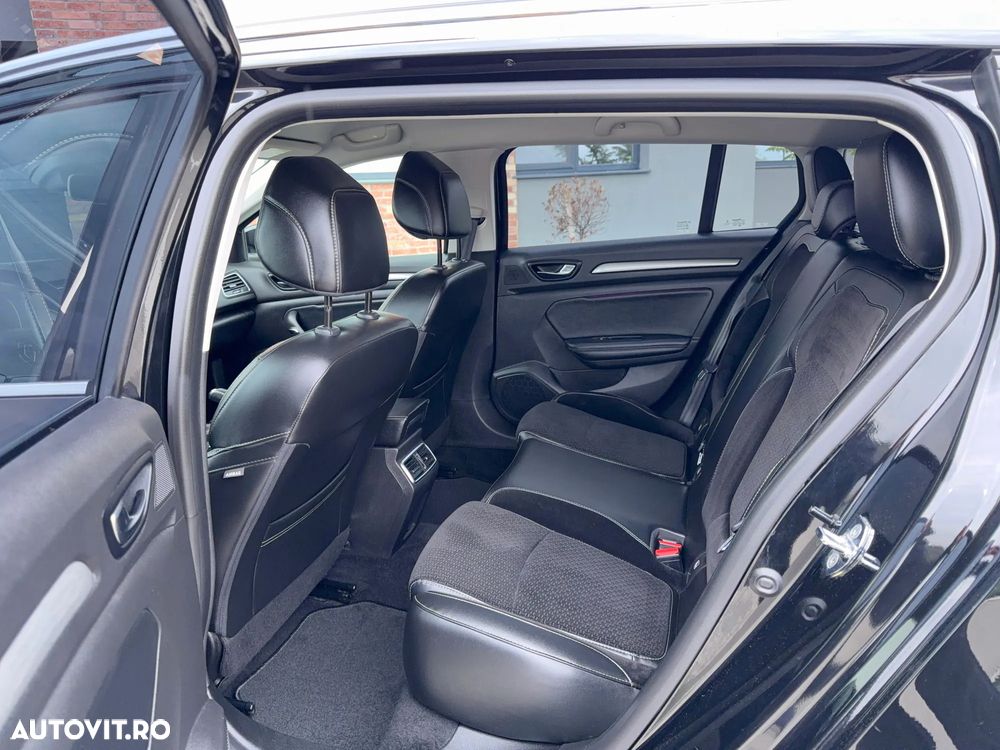 Renault Megane - 11
