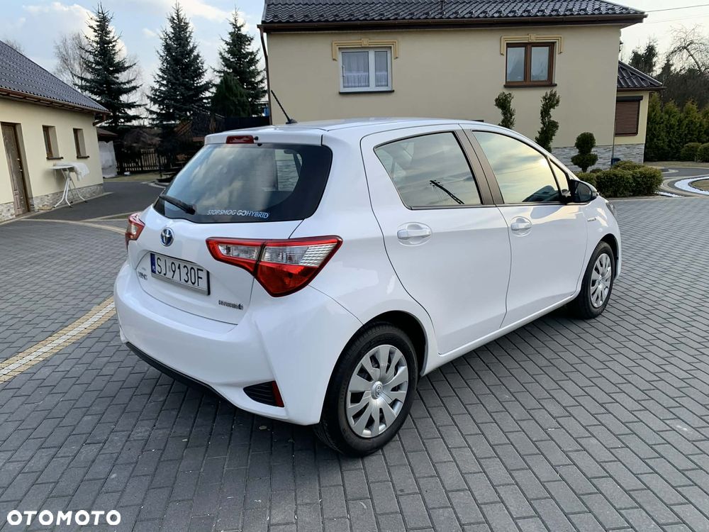Toyota Yaris - 4