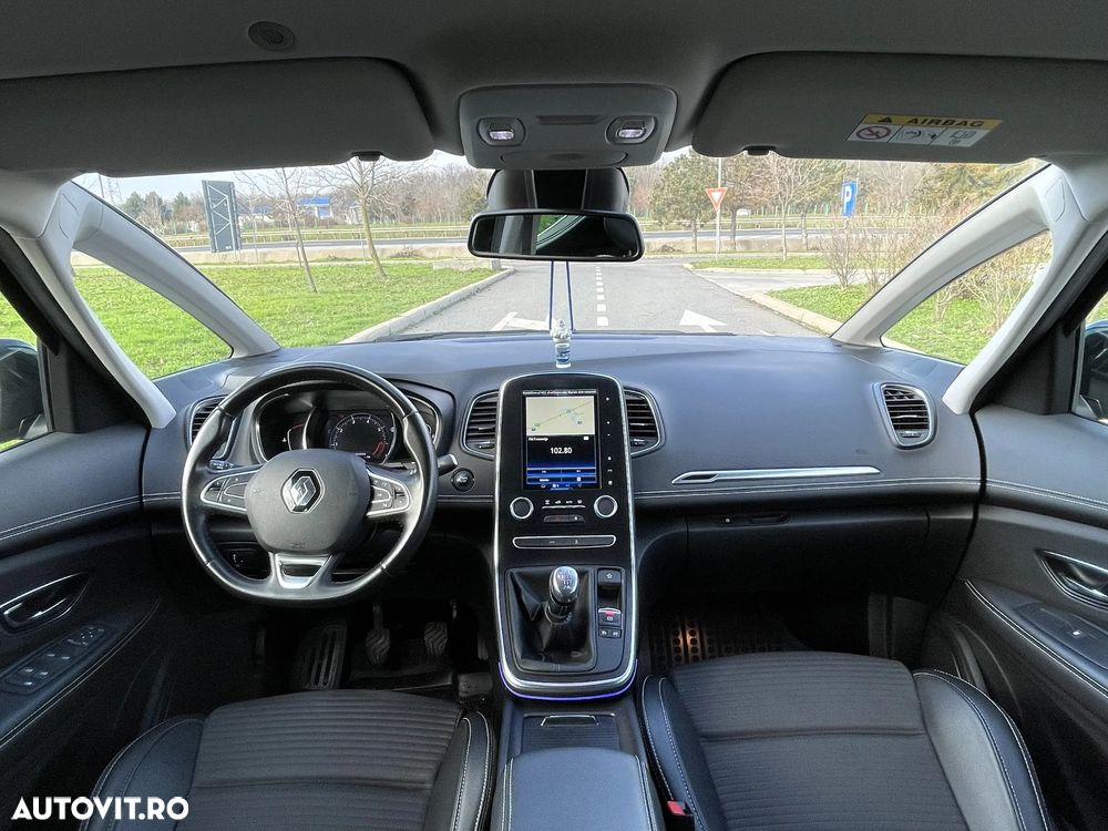 Renault Scenic - 6