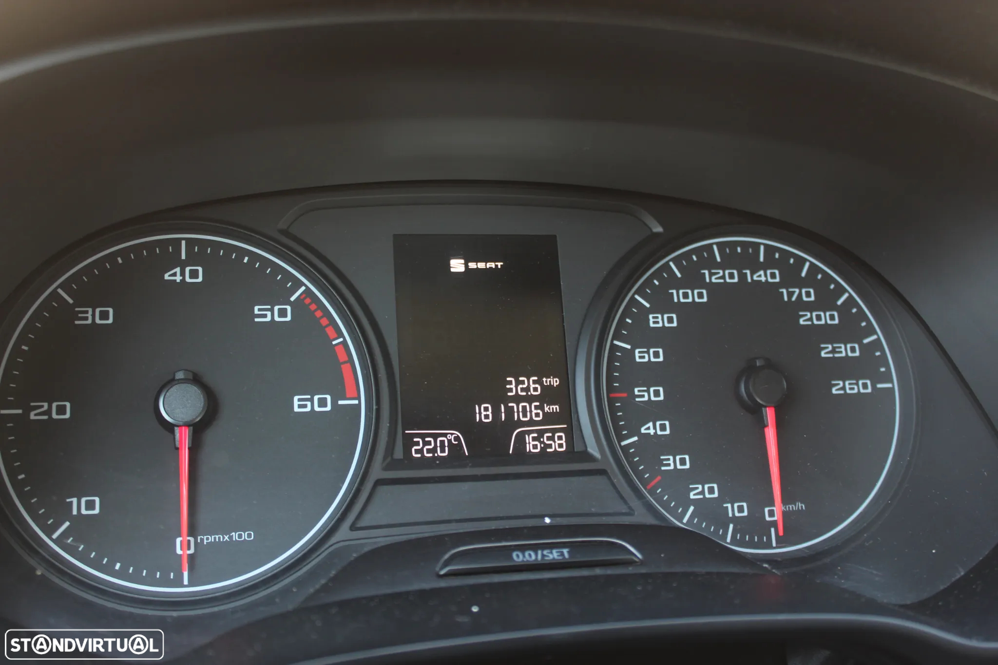 SEAT Leon 1.6 TDI Ecomotive Copa Plus - 9