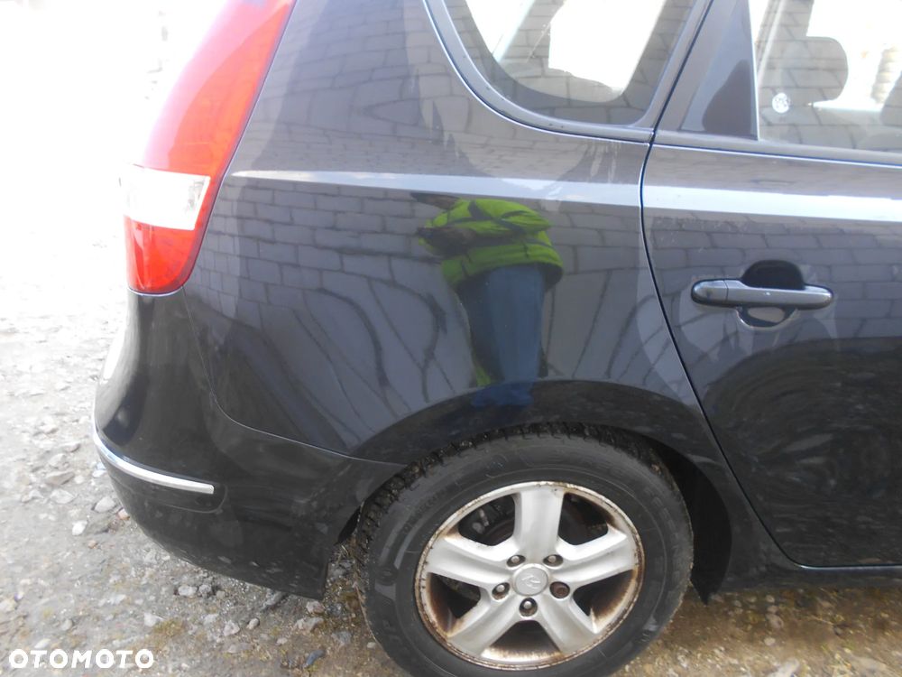 HYUNDAI I30 1.6 CRDI D4FB 128 KM 8U714691 CW KOMBI KOD LAKIERU 9F SILNIK SKRZYNIA  BIEGOW MASKA TURBO DZWI WTRYSKI ZDERZAK LAMPY ZAWIESZENIE ZBIORNIK BAK WSPOMAGANIE ELEKTRYCZNE LUSTERKA - 12