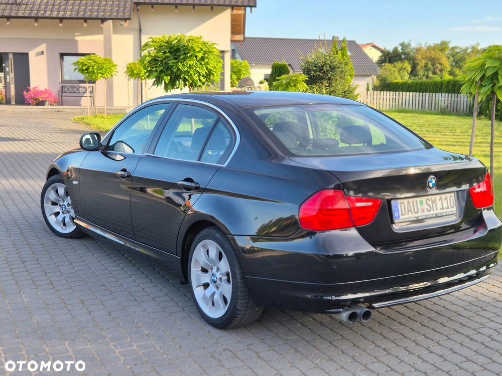 BMW Seria 3 325i Edition Sport - 3