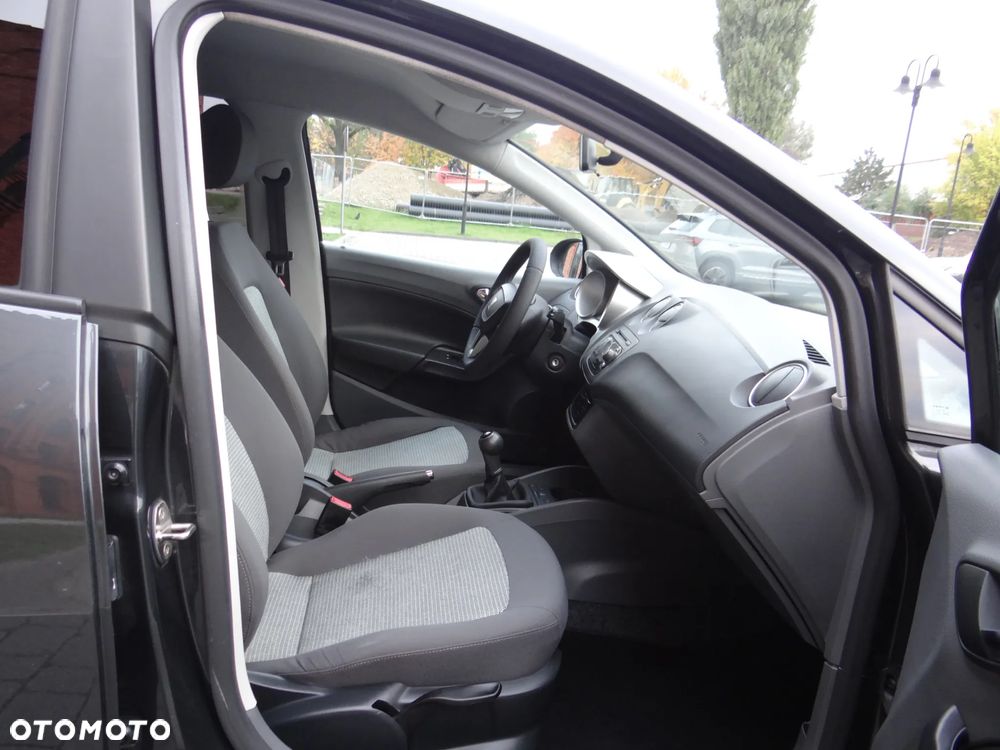 Seat Ibiza 1.4 16V Style - 19
